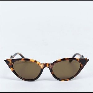 Princess Polly The Sophia Sunglasses Torte